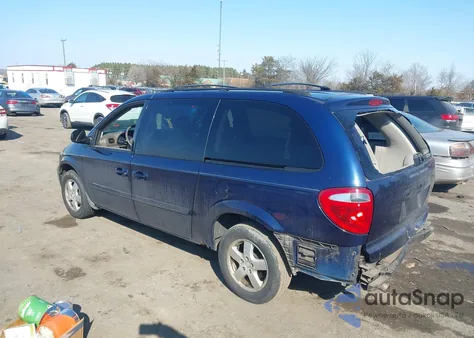 2006 Dodge Grand Caravan Sxt z USA, uszkodzony, nr VIN 2D4GP44L66R793182